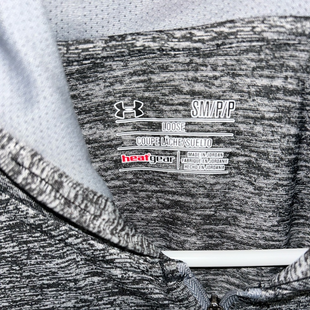 Philadelphia Phillies Under Armour Black and Gray Zip-Up Lightweight Hoodie - Picture 3 of 5